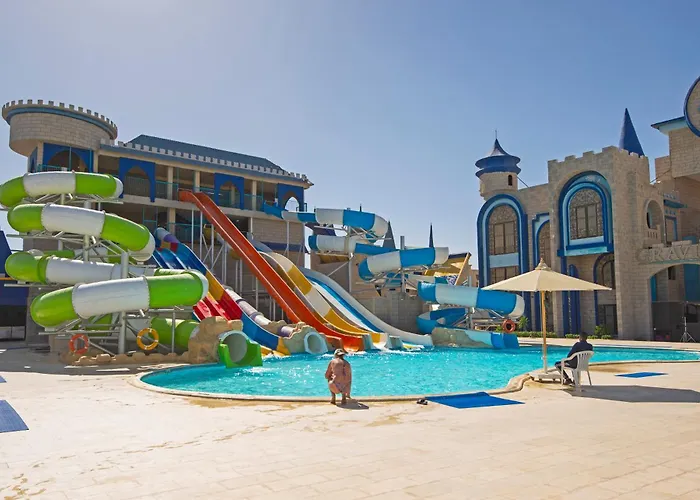 Buki-gravity-homes, Ap No2, Seaview , Heated Pool, 5 Star Gravity Sahl Hasheesh-for Guests With Nonegyptian Passports Gurdaka
