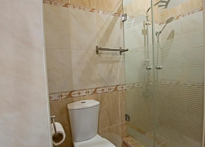 Buki-gravity-homes, Ap No2, Seaview , Heated Pool, 5 Star Gravity Sahl Hasheesh-for Guests With Nonegyptian Passports Gurdaka